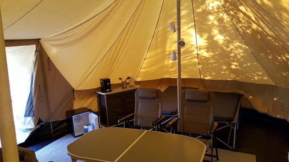 Tent-Ok Opende Exteriér fotografie