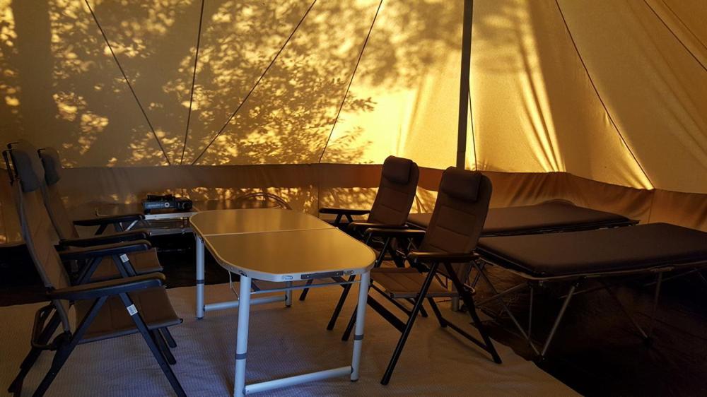 Tent-Ok Opende Exteriér fotografie